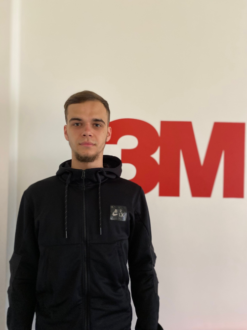 Maksim Makutonovic